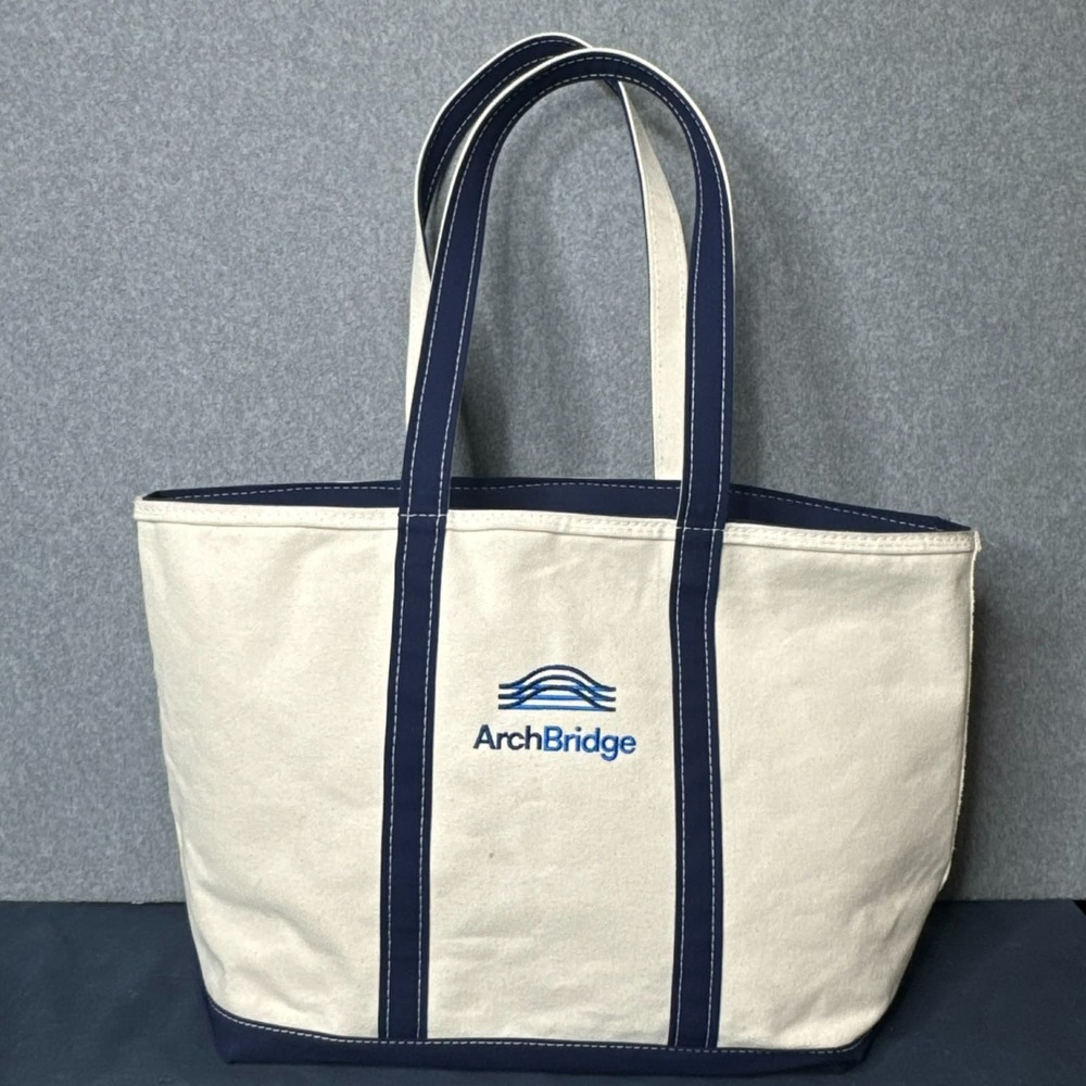LL Bean Boat and Tote XL Long Handle Canvas Bag Navy Blue Zip Closure Coastal